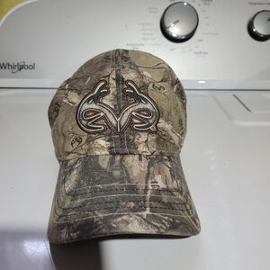 5/$15 realtree stretch hat